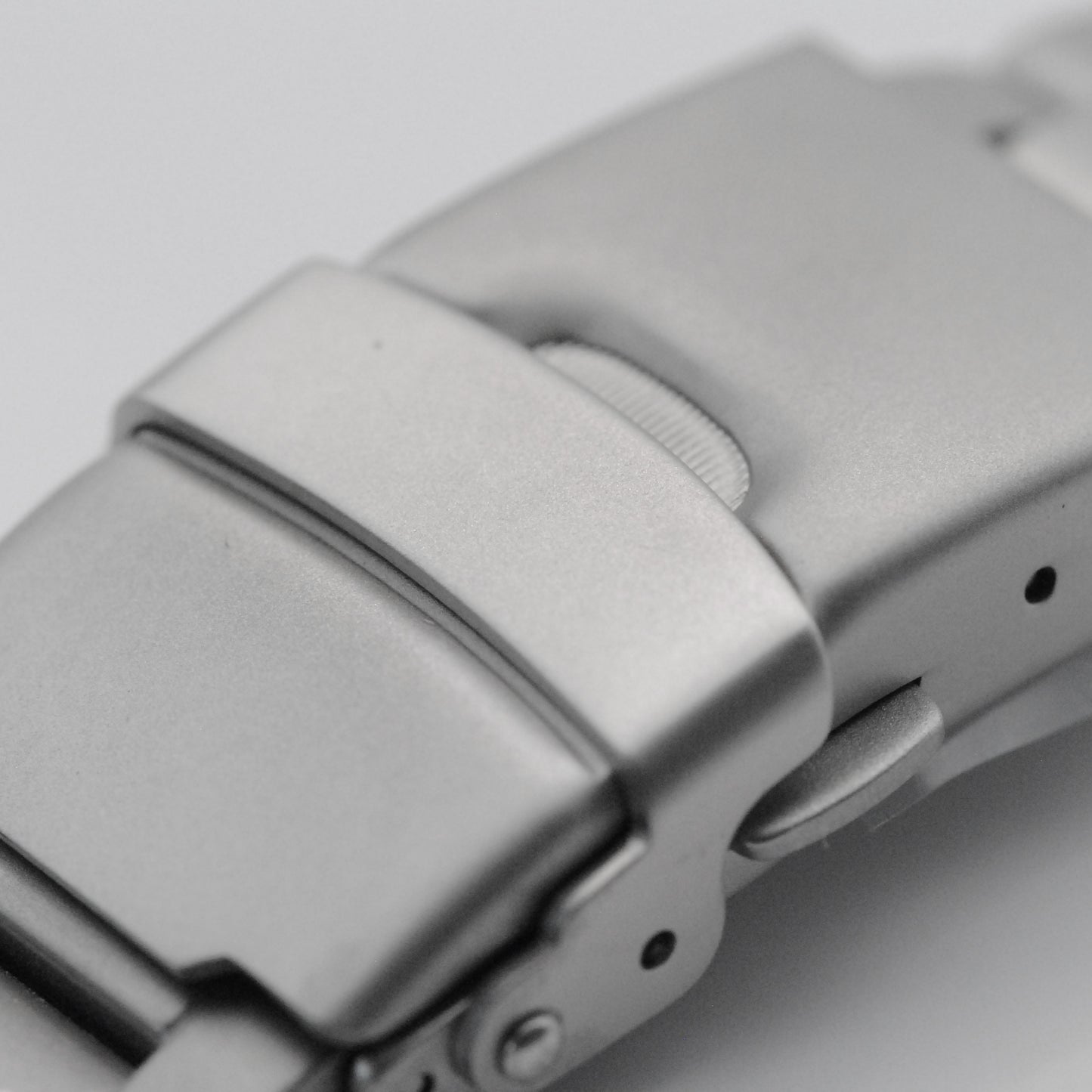 Bracelet Clasp In Sandblasted Steel Top View