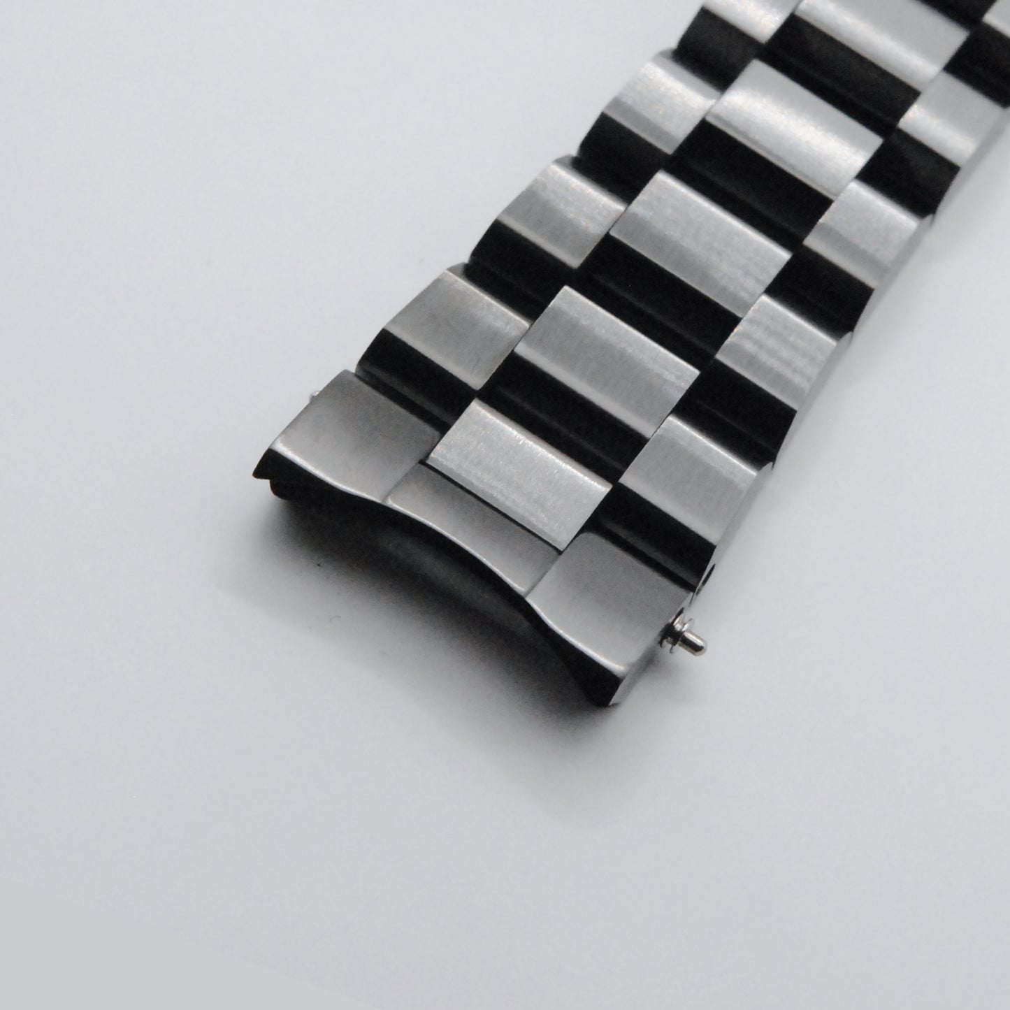 SKX Samurai Bracelet In Gunmetal Top View