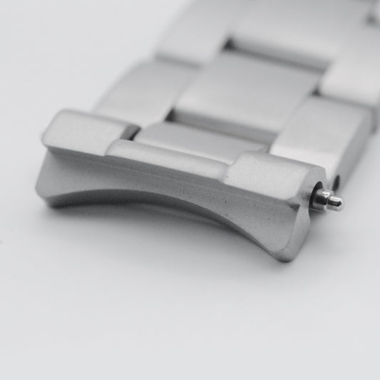 62Mas Oyster Bracelet In Sandblasted Steel Primary View