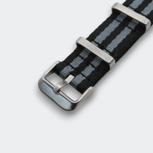 NATO Strap Black Grey 01