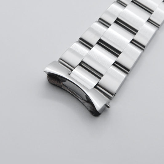 SKX Bracelet In Brushed Steel Top View