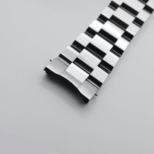 SKX Samurai Bracelet In Brushed Steel Top View